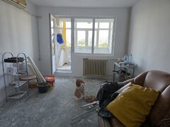 Titan, 5 minute metrou si parc IOR pe Barajul Lotru, bloc 1978